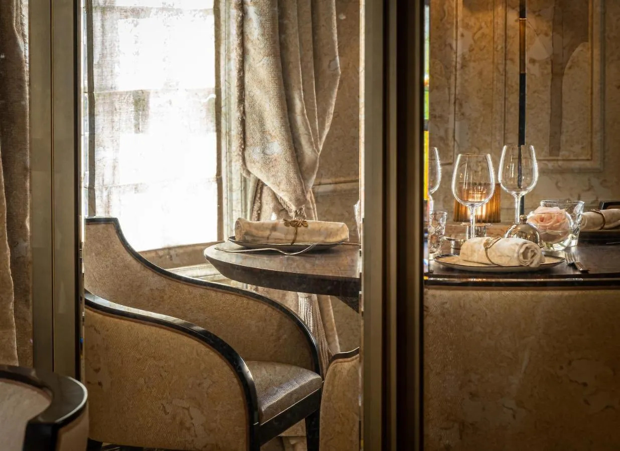 Hotel Elysia By Inwood Hotels Paris France