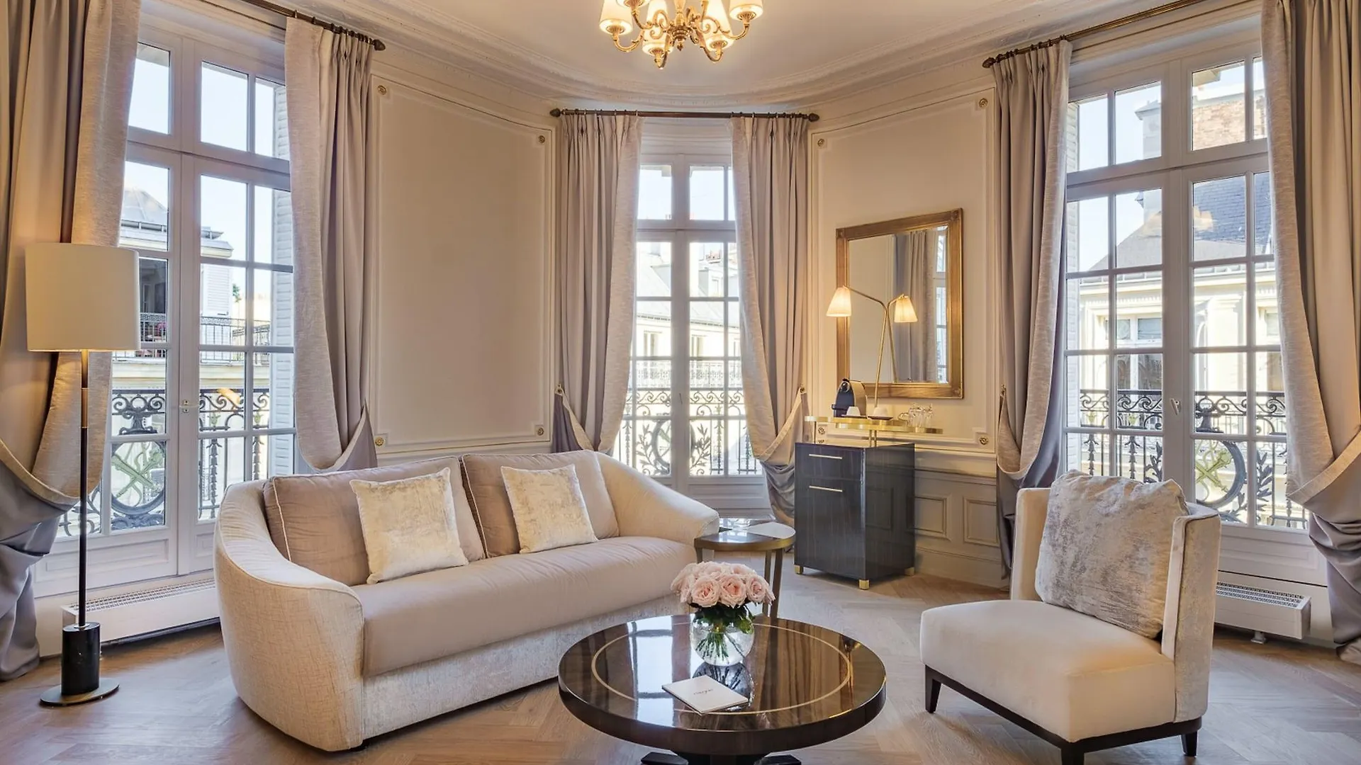 Hotel Elysia By Inwood Hotels Paris 5*,