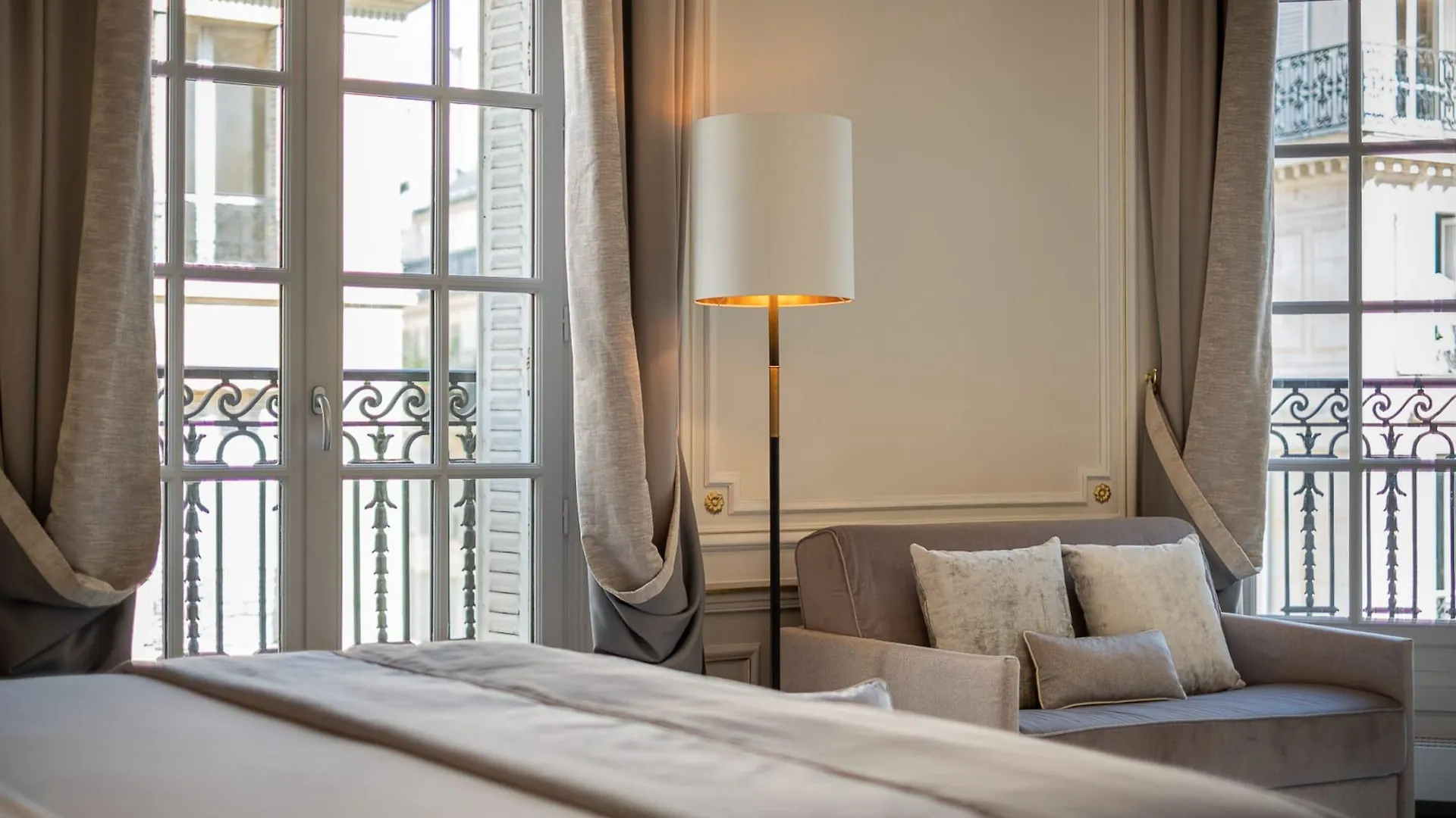 Hotel Elysia By Inwood Hotels Paris France