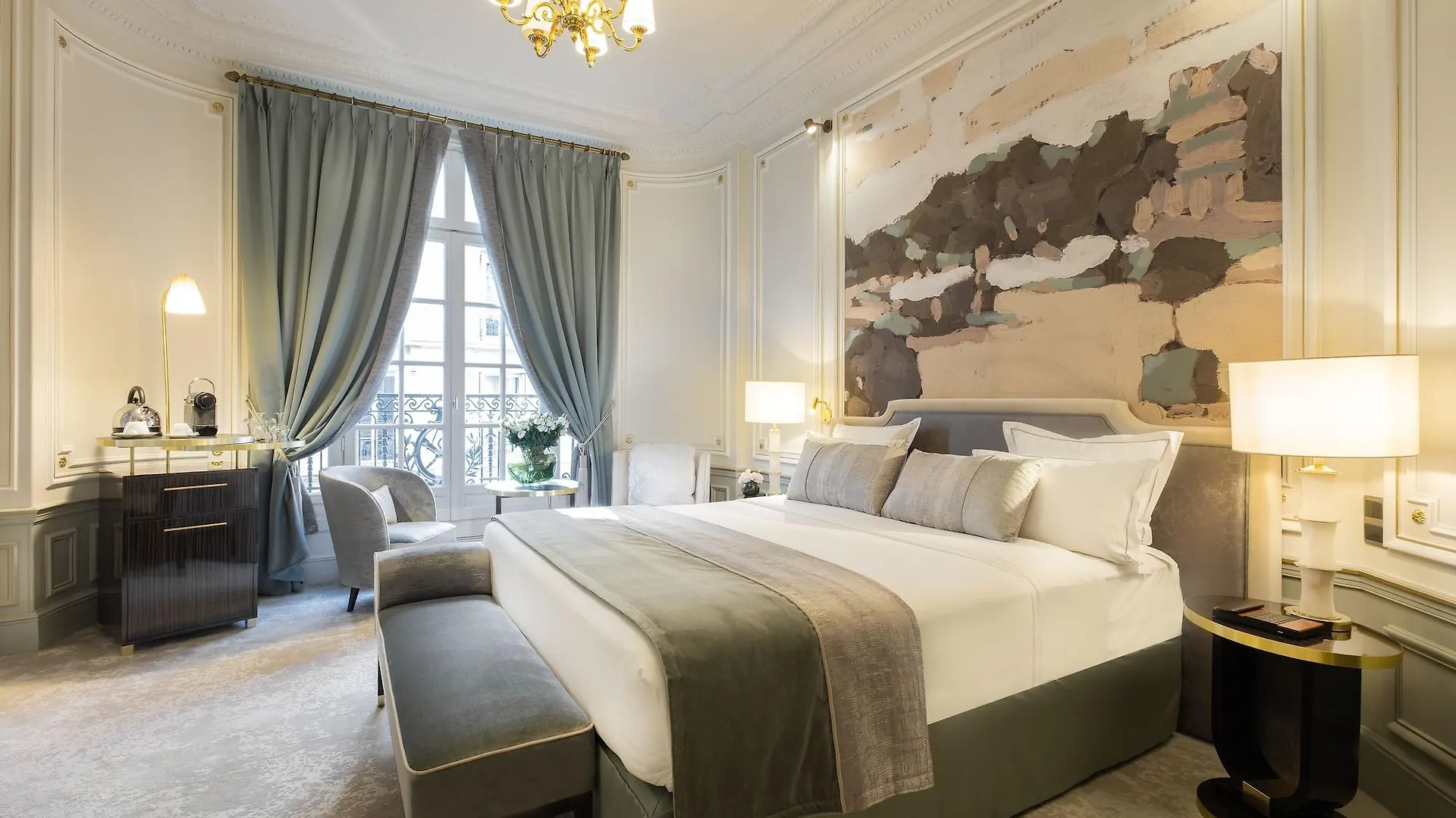 Hotel Elysia By Inwood Hotels Paris