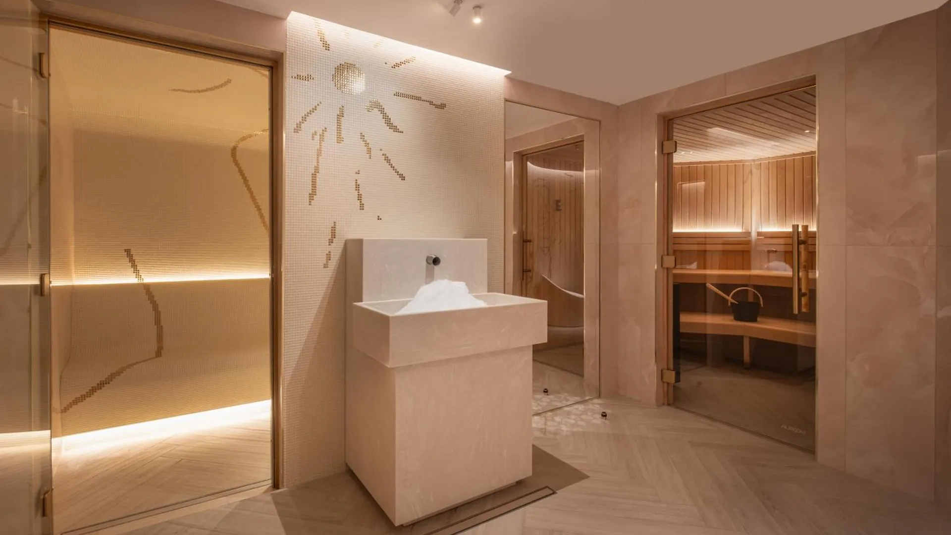 Hotel Elysia By Inwood Hotels Paris