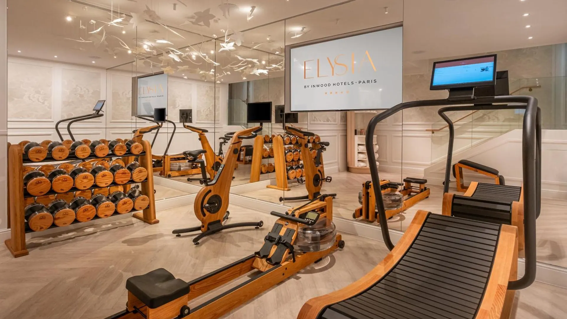 Hotel Elysia By Inwood Hotels Paris