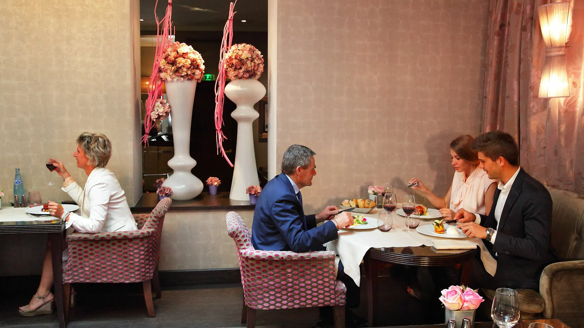 Hotel Elysia By Inwood Hotels Paris