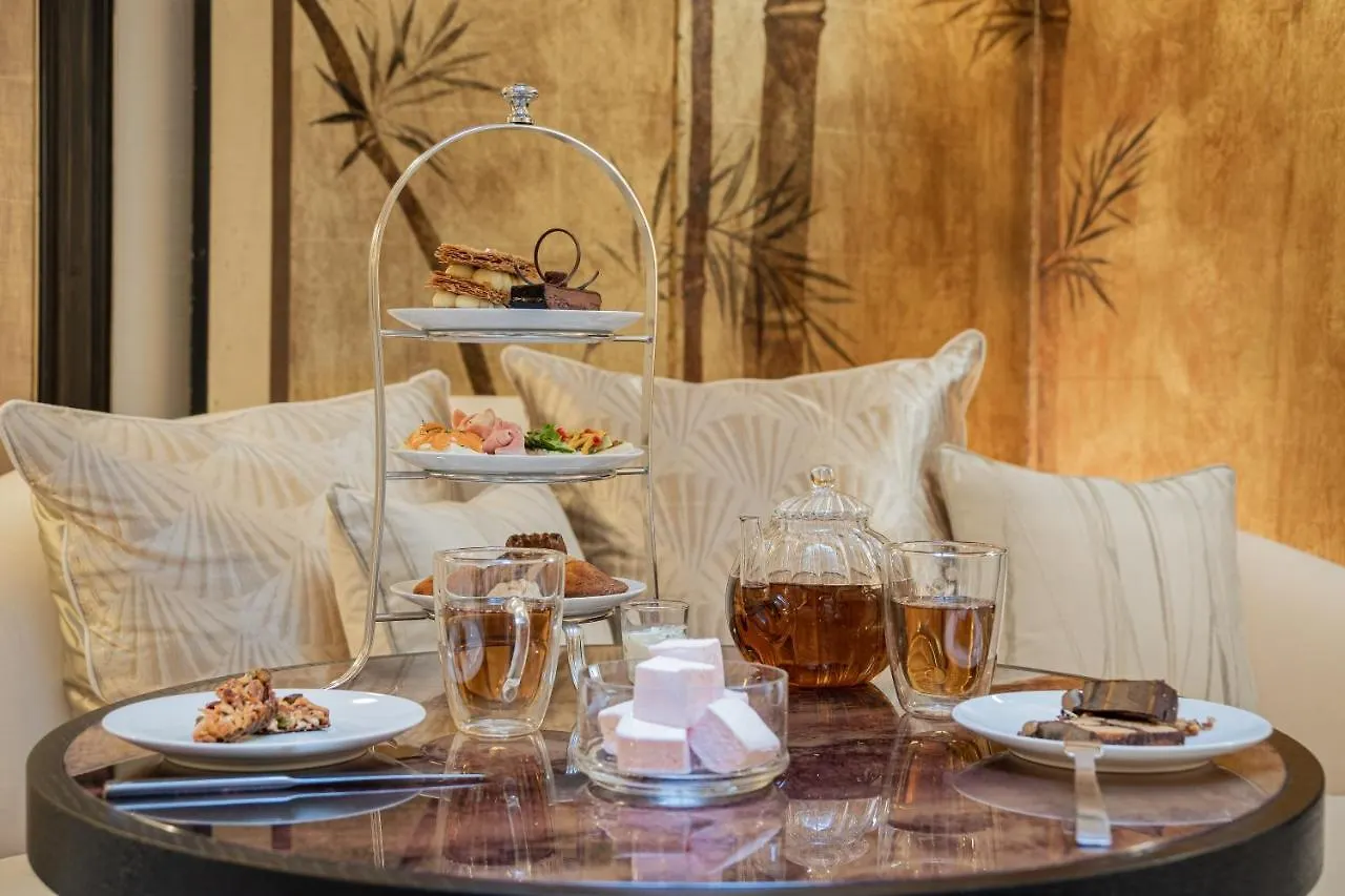 Hotel Elysia By Inwood Hotels Paris