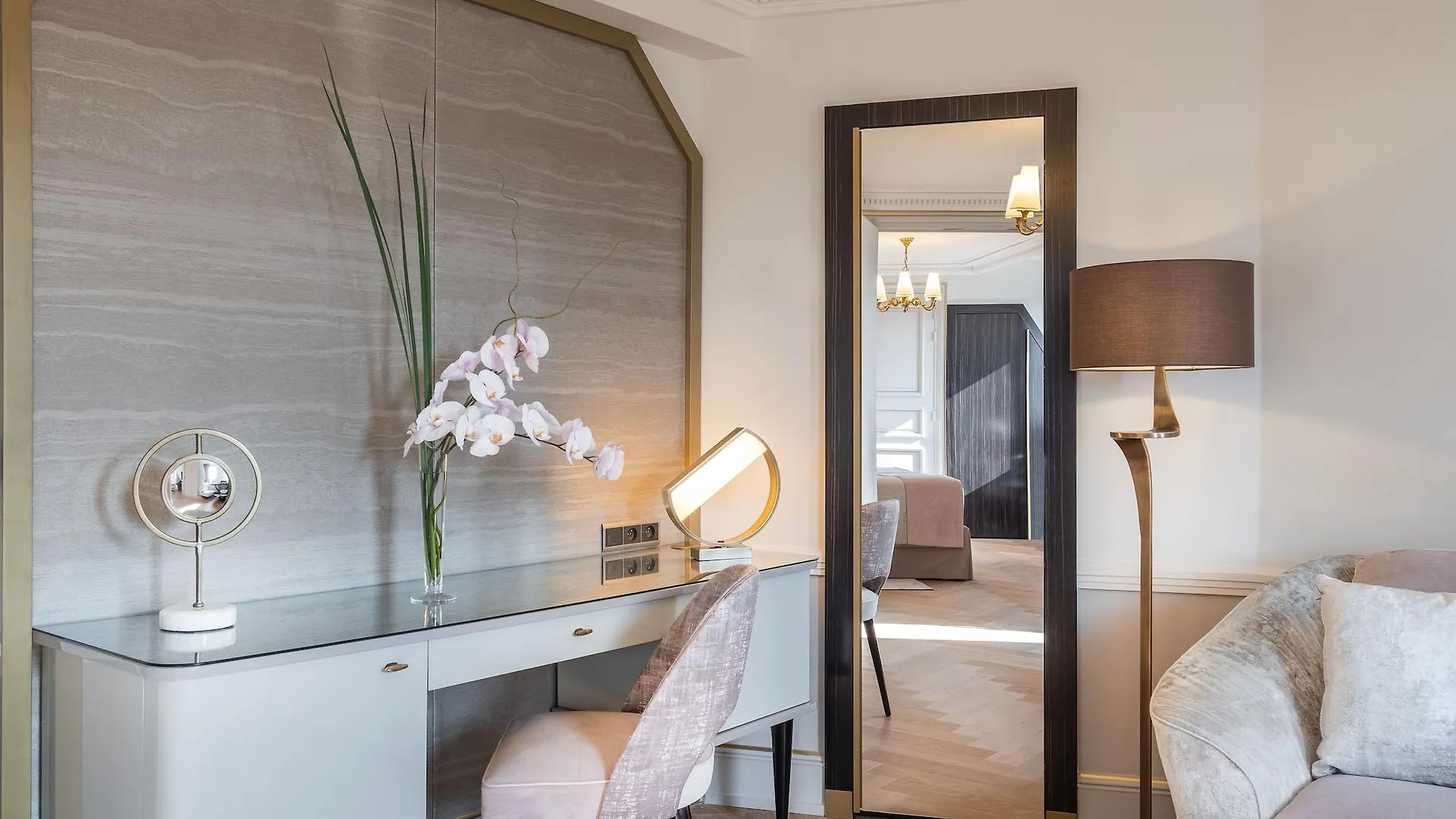 Hotel Elysia By Inwood Hotels Paris France